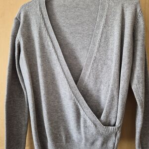 Women’s Gray V-Neck Wrap Sweater